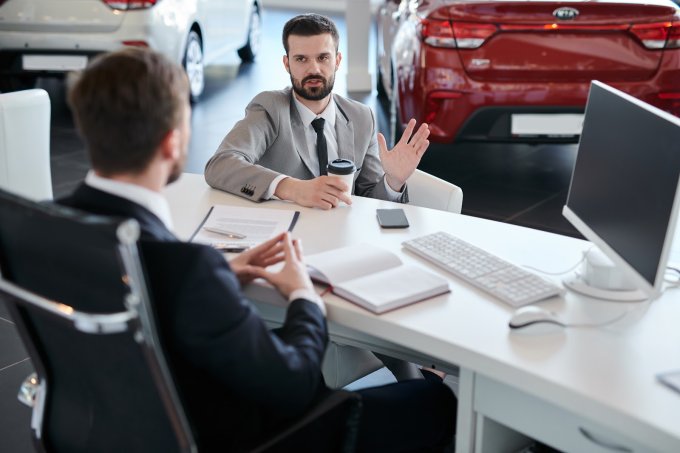 Leasing operacyjny a finansowy